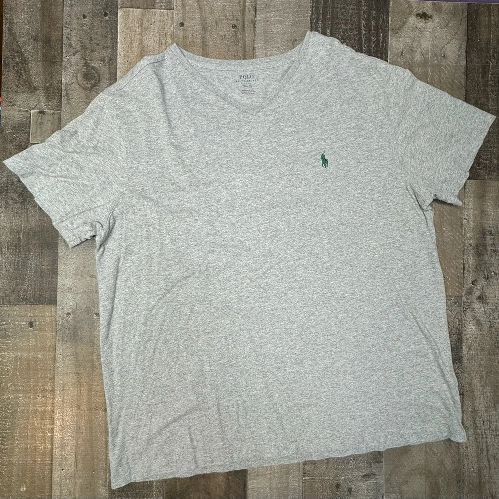 Polo Ralph Lauren Gray V Neck Tee size XL